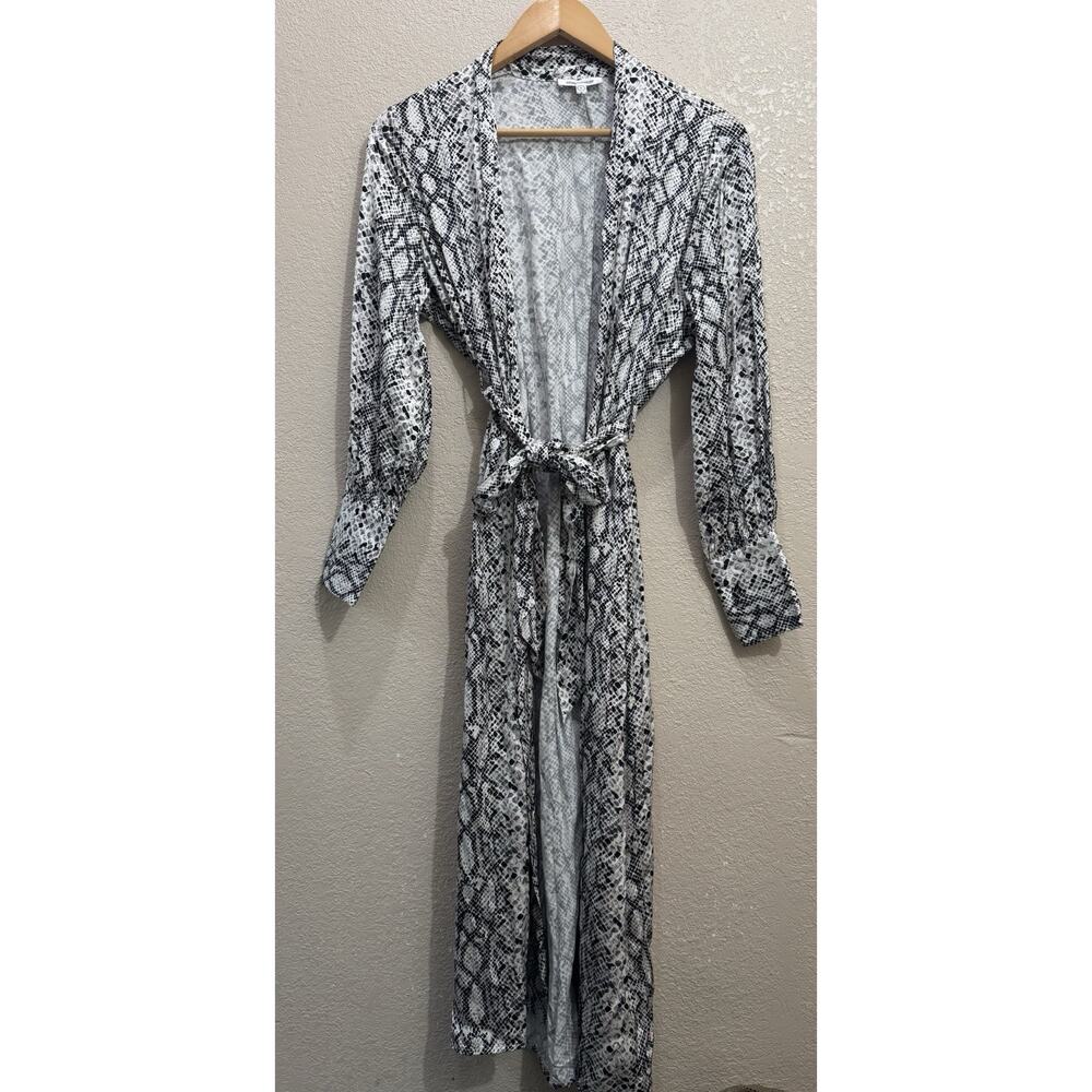 Good American The Sheer Snake Skin Python Robe Size 0 - Picture 1 of 5